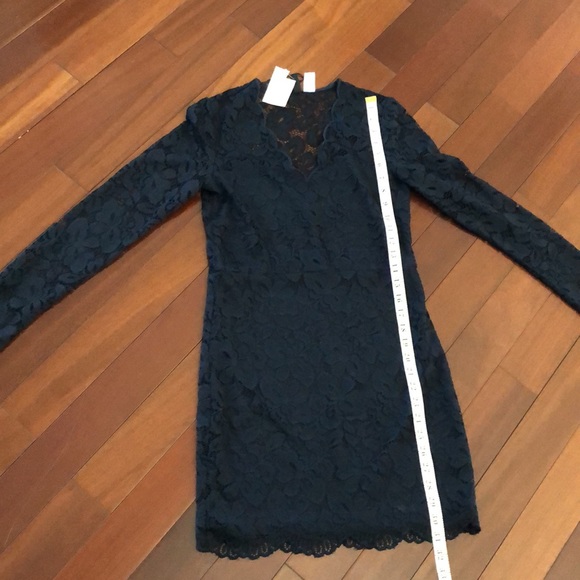 H&M navy blue lace v neck minidress - Picture 9 of 12